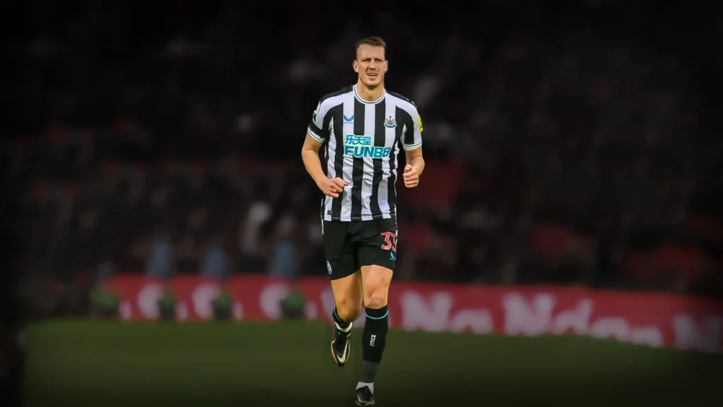 Darn Burn is one of the Tallest Footballers in Premier League History