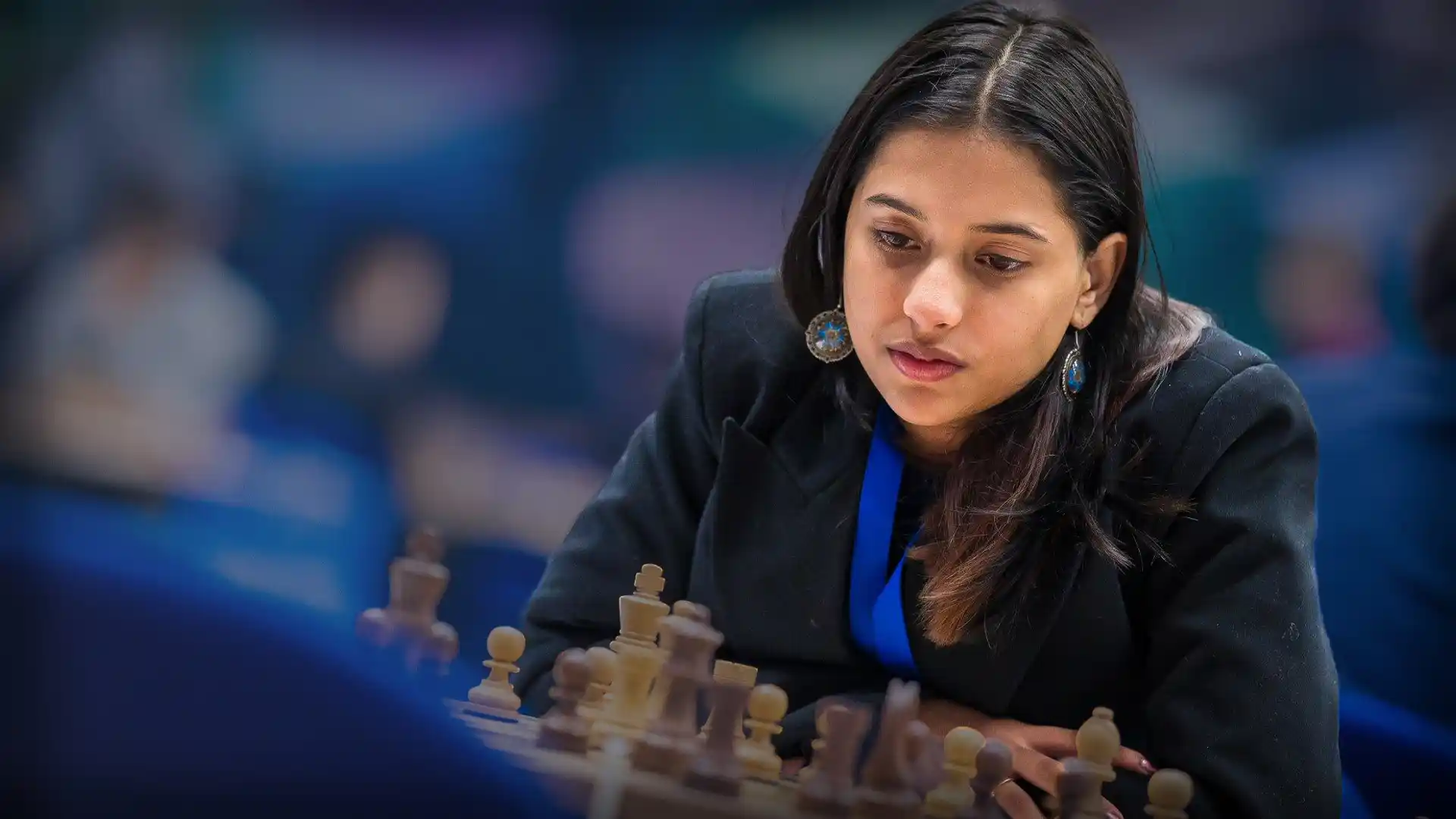 Divya Deshmukh has reached the Semifinals of the FIDE Women's World Cup 2025, What is her Net Worth? Parents biograpgy