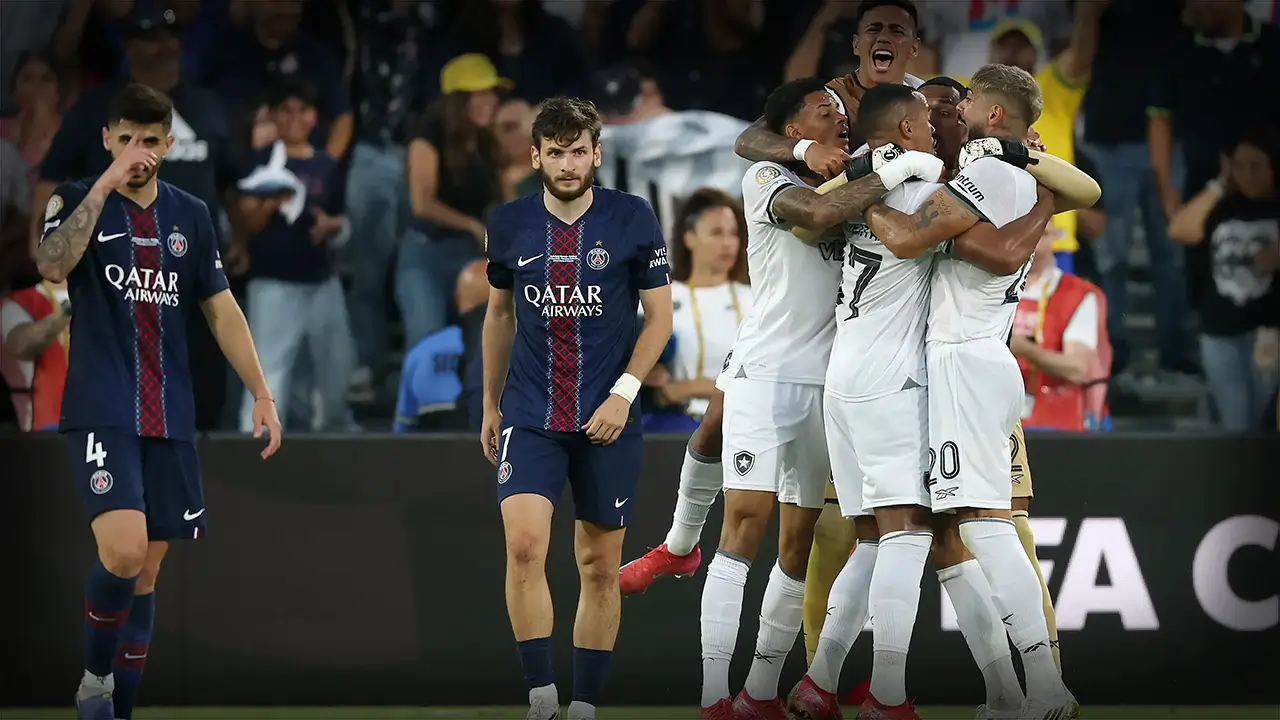 Botafogo beat Paris Saint-Germain