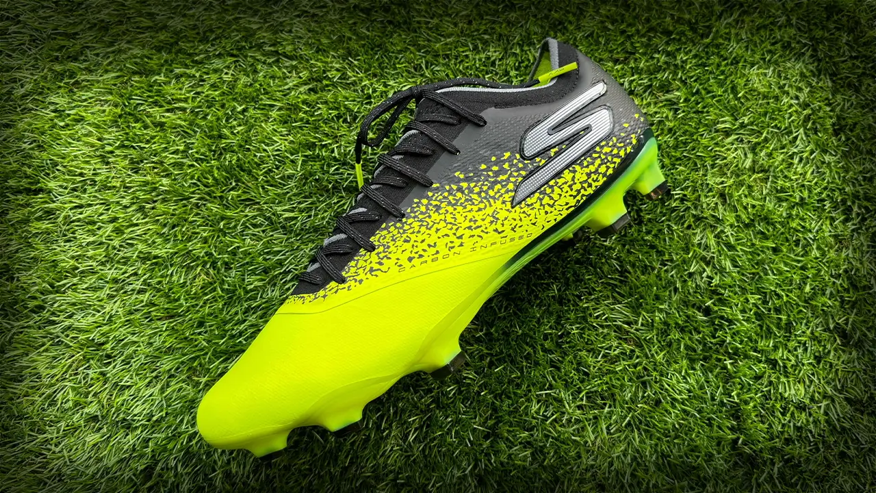 Razor 1.5 Elite (Skechers): Best Football Boots 2025