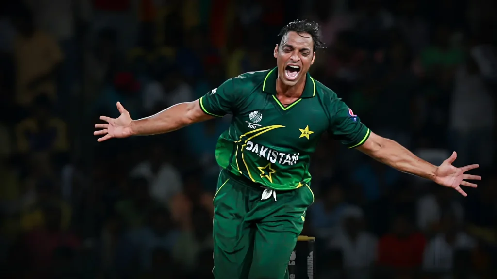 Shoaib Akhtar: Top Fastest bowlers in the world